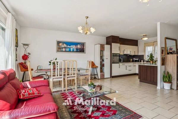 Immobilie in Perroy - Charmante maison contiguë avec jardin à Perroy - Bild 1