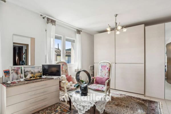 Immobilie in Perroy - Charmante maison contiguë avec jardin à Perroy - Bild 5