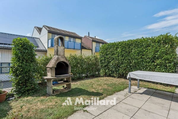 Immobilie in Perroy - Charmante maison contiguë avec jardin à Perroy - Bild 9