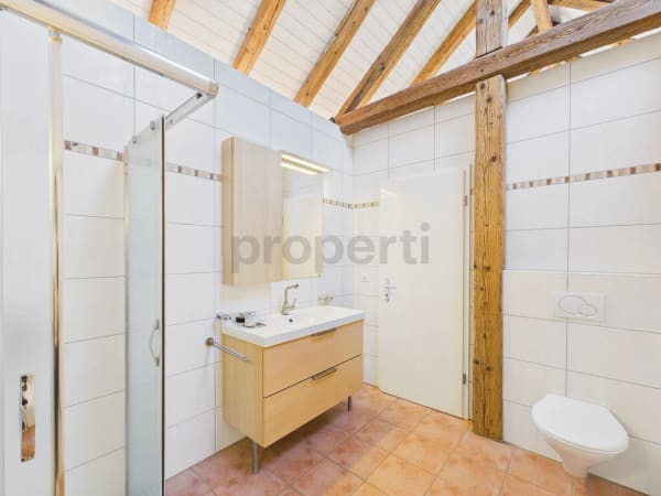 Immobilie in Cudrefin - Appartement de 3,5 pièces a Champmartin - charme, cachet et tranquilité - Bild 5