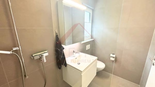 Immobilie in Signau - Modernes 6.5-Zimmer-Einfamilienhaus mit Garten, grosser Terrasse und Doppelgarage in Signau - Bild 17