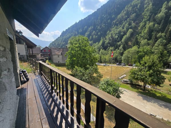 Immobilie in Vergeletto - WunderschÃ¶nes Landhaus mit Garten und herrlicher Aussicht - Bild 0