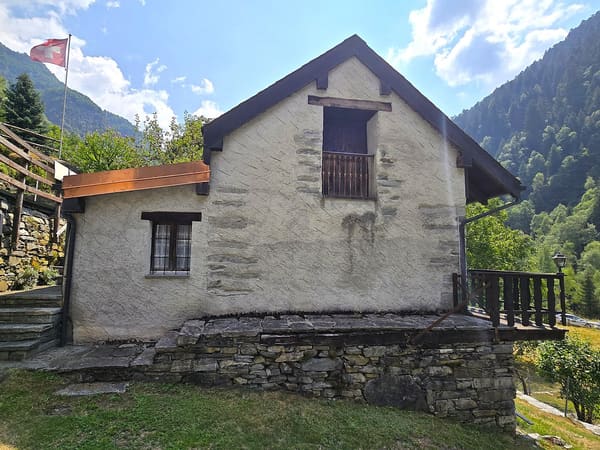 Immobilie in Vergeletto - WunderschÃ¶nes Landhaus mit Garten und herrlicher Aussicht - Bild 4