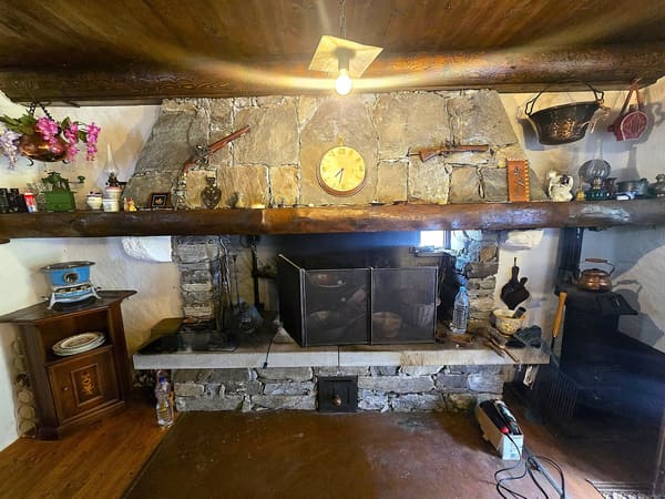 Immobilie in Vergeletto - WunderschÃ¶nes Landhaus mit Garten und herrlicher Aussicht - Bild 9