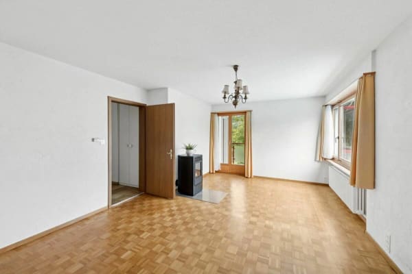 Immobilie in Stilli - 5.5 Zimmer EFH mit Potential in Stilli nÃ¤he Brugg/Baden - Bild 2