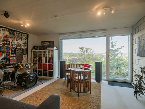 Immobilie in Möriken Ag - Architektur, Aussicht und Komfort – aussergewöhnliches EFH am Chestenberg - Bild 11