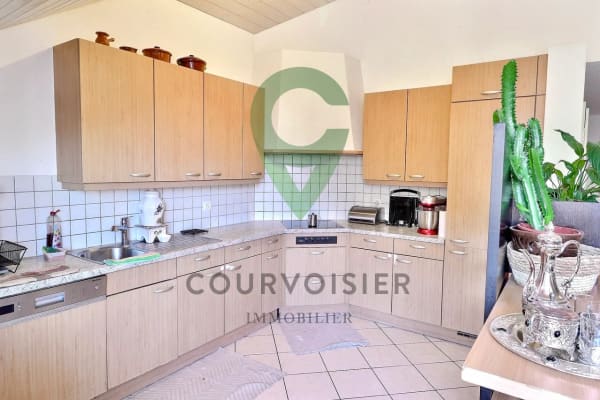 Immobilie in Yverdon-les-bains - DUPLEX DE 5.5 PIECES DANS PETITE COPROPRIÃ‰TÃ‰ - Bild 1