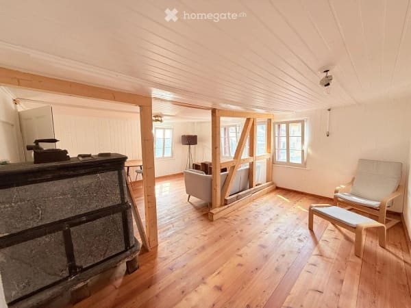 Immobilie in Gampel-bratsch - Fort potentiel de valorisation Ã  Gampel â€“ Appartement 2,5 piÃ¨ces Ã  rÃ©nover - Bild 1