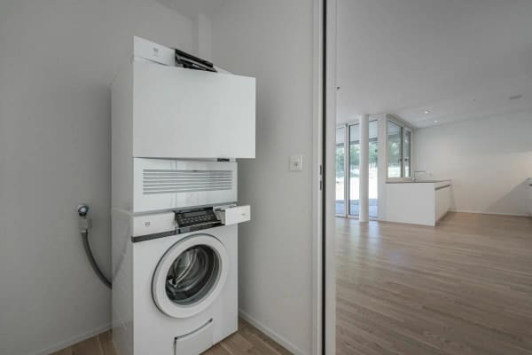 Immobilie in Bergdietikon - Moderne Eigentumswohnung mit eigenem Garten: 120 m² pures Grün - Bild 7