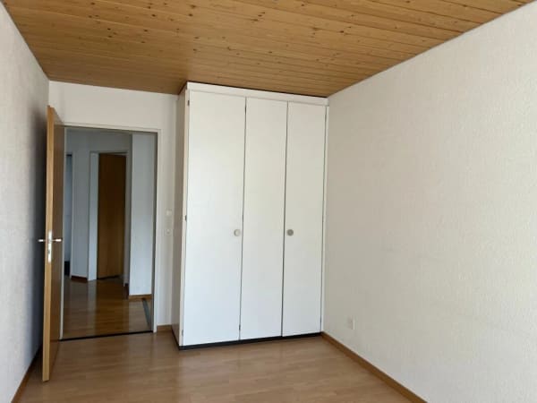 Immobilie in Beatenberg - 4.5-Zimmerwohnung 1. OG mit Seesicht im Zentrum von Beatenberg - Bild 4