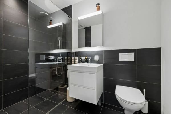 Immobilie in Bellmund - Modern wohnen mit Stil und Weitblick - Bild 12