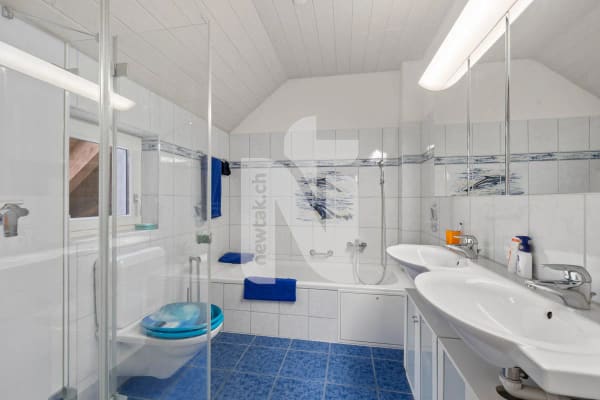 Immobilie in Hofstetten So - Grosszügiges, modernes Einfamilienhaus mit gepflegtem Garten in ruhiger Lage - Bild 12