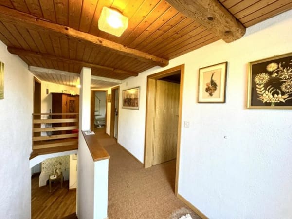 Immobilie in Schönholzerswilen - Grosses freistehendes 7.5-Zimmer-Bauernhaus für Pferdeliebhaber oder Kleintierhalter! Pferdeboxen, Remise, Wald und Wiesen .... - Bild 23