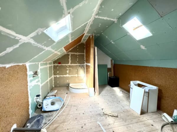 Immobilie in Schönholzerswilen - Grosses freistehendes 7.5-Zimmer-Bauernhaus für Pferdeliebhaber oder Kleintierhalter! Pferdeboxen, Remise, Wald und Wiesen .... - Bild 31