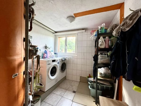 Immobilie in Schönholzerswilen - Grosses freistehendes 7.5-Zimmer-Bauernhaus für Pferdeliebhaber oder Kleintierhalter! Pferdeboxen, Remise, Wald und Wiesen .... - Bild 35