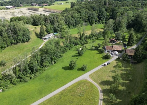 Immobilie in Schönholzerswilen - Grosses freistehendes 7.5-Zimmer-Bauernhaus für Pferdeliebhaber oder Kleintierhalter! Pferdeboxen, Remise, Wald und Wiesen .... - Bild 45