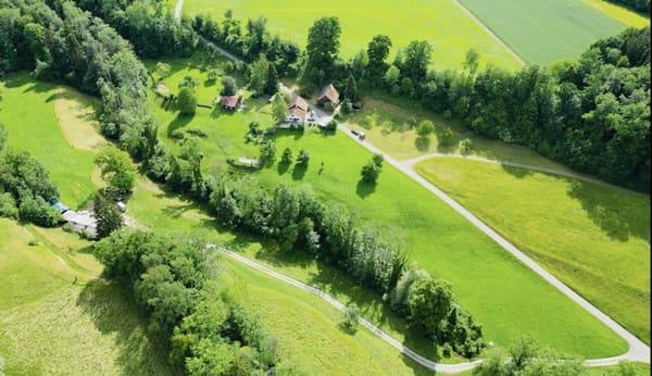 Immobilie in Schönholzerswilen - Grosses freistehendes 7.5-Zimmer-Bauernhaus für Pferdeliebhaber oder Kleintierhalter! Pferdeboxen, Remise, Wald und Wiesen .... - Bild 47