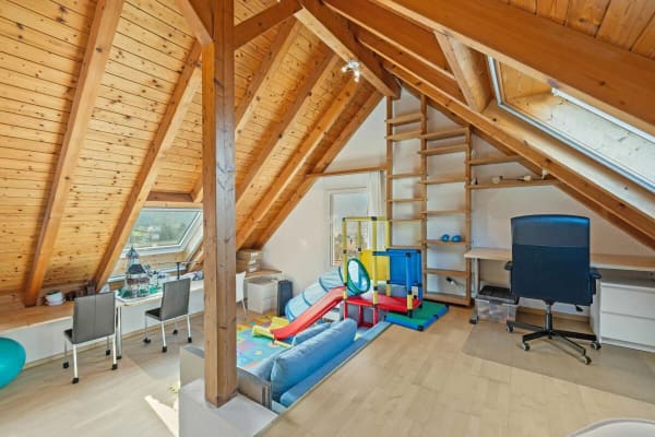 Immobilie in Duggingen - Grosszügiges 6.5-Zimmer Einfamilienhaus mit Pool & Wintergarten - Bild 14