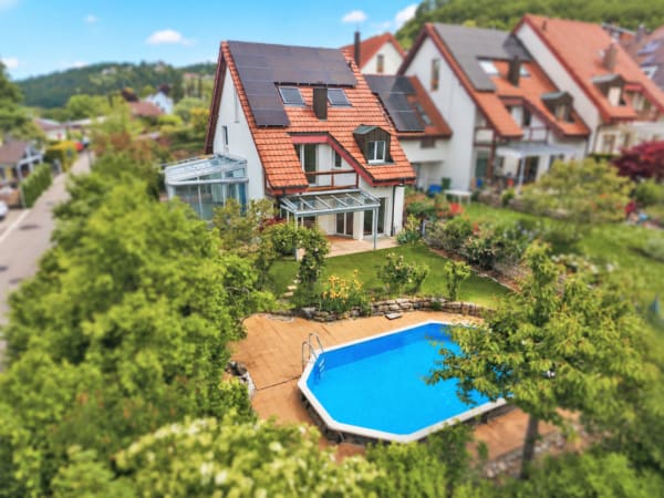 Immobilie in Duggingen - Grosszügiges 6.5-Zimmer Einfamilienhaus mit Pool & Wintergarten - Bild 17