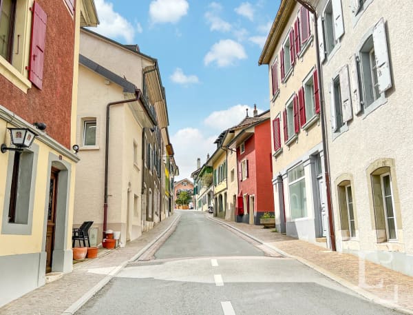 Immobilie in Aubonne - Maison au coeur de la vieille-ville avec l'option d'un jardin potager - Bild 1