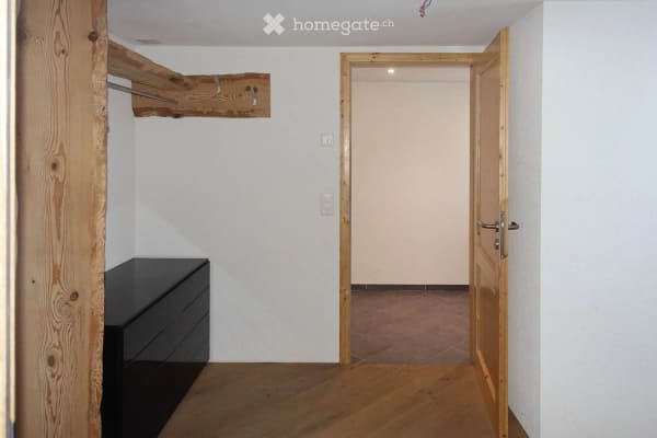 Immobilie in Dürnten - Charmantes heimeliges 5.5-Zimmer-Flarzhaus in Dürnten - Bild 4