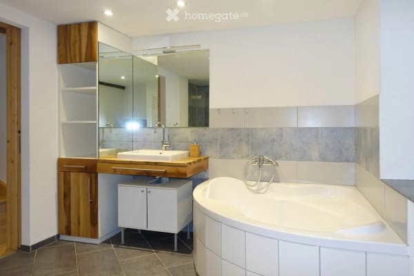Immobilie in Dürnten - Charmantes heimeliges 5.5-Zimmer-Flarzhaus in Dürnten - Bild 8