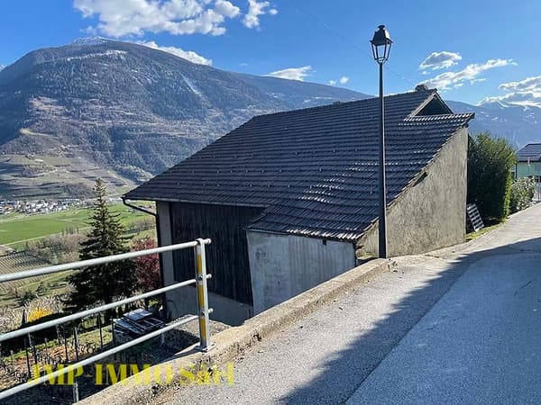 Immobilie in Ollon Vs - À saisir maison villageoise à rénover avec vue et ensoleillement - Bild 1