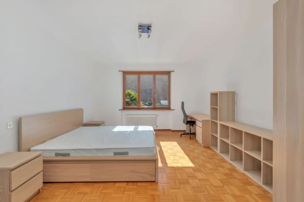 Immobilie in Figino - VILLA IM MEDITERRANEN STIL, NUR EINEN STEINWURF VOM SEE UND DEM FIGINO-PARK ENTFERNT - Bild 9
