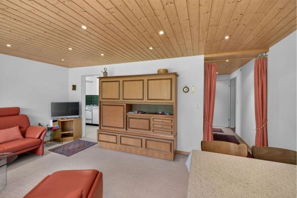 Immobilie in Wildhaus - Sonniges 3.5-Zimmer-Feriendomizil mit Bergsicht, Loipe und Skilift vor der Tür - Bild 1