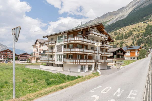 Immobilie in Täsch - Lichtdurchflutete 4.5-Zimmerwohnung an begehrter Lage in TÃ¤sch  Das T - Bild 0