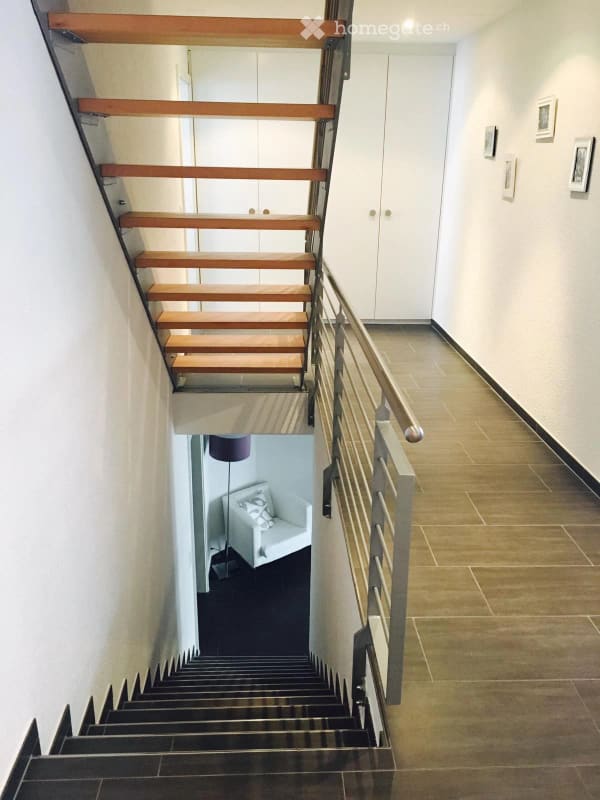 Immobilie in Wilchingen - Charmantes 5-Zimmer-Reihenhaus mit Dachterrasse und Doppelgarage in Wilchingen - Bild 6
