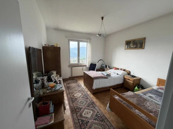 Immobilie in Neggio - Haus mit Einliegerwohnung und Seesicht  Casa con appartamento indipendente e vista lago. - Bild 10