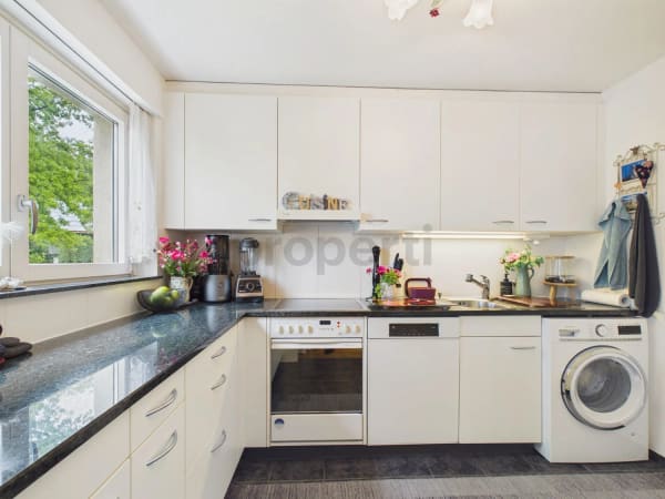 Immobilie in Wettswil - Lichdurchflutete Wohnung mit viel Platz und Weitsicht - Bild 8