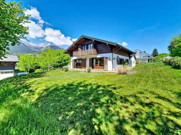 Immobilie in Grimisuat - Grimisuat – Villa 1.5 pièces de 300 m² sur parcelle de 830 m² avec garage et places de parc - Bild 1