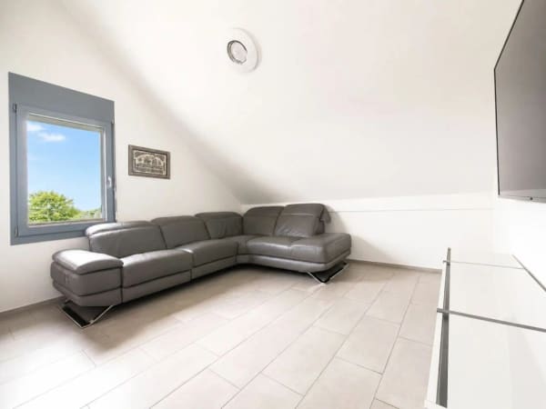 Immobilie in Oberglatt Zh - Moderne 4.5-Zimmer-Wohnung - Bild 3