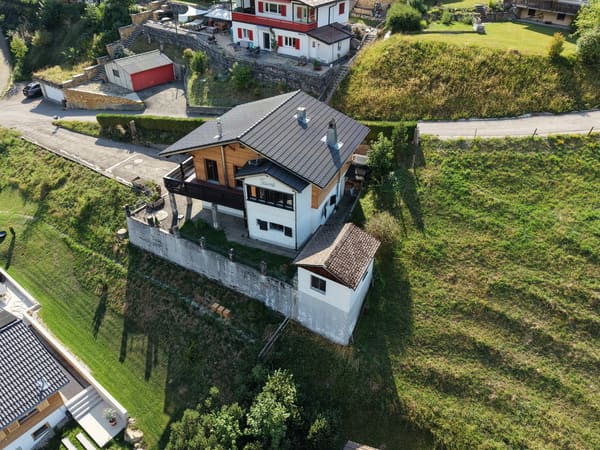 Immobilie in Schwarzsee - Ein Chalet mit Charakter - Bild 0