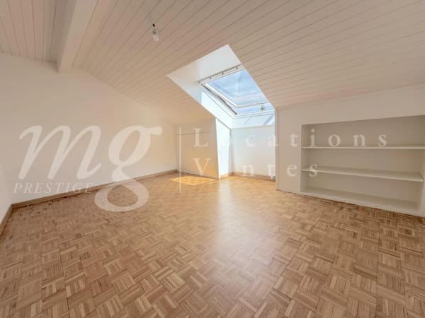 Immobilie in Puplinge - SUPERBE APPARTEMENT DE 152 m2 EN DUPLEX ATTTIQUE AVEC BELLE TERRASSE/JARDIN - Bild 12