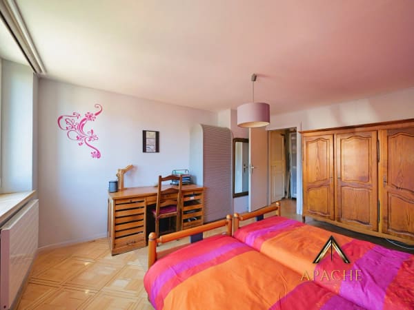 Immobilie in Le Locle - Un appartement de caractère aux volumes généreux - Bild 4