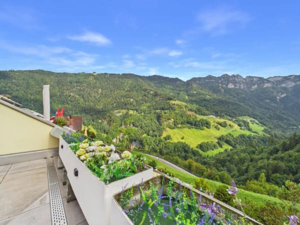 Immobilie in Valens - Bergkino inklusive - Wohnen mit Aussicht - Bild 7