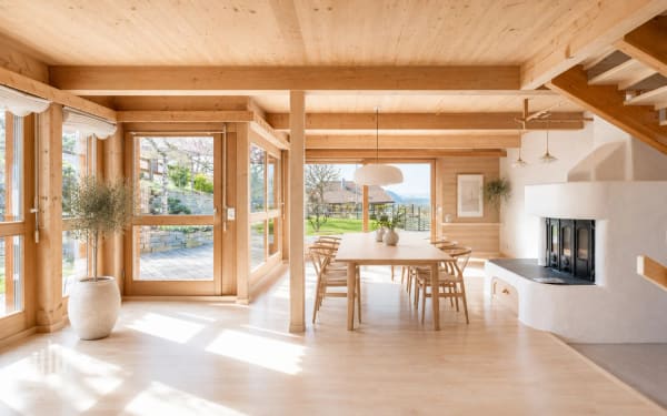 Immobilie in Krattigen - ImmoWyss -  Ihr grosszÃ¼giges Zuhause mit Aussicht auf See und Berge - Bild 0
