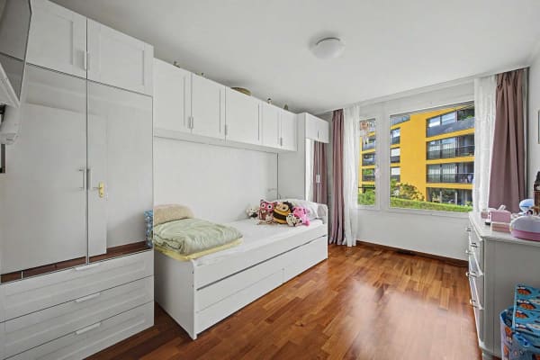 Immobilie in Unterengstringen - 5.5-Zimmer-Wohnung in Unterengstringen - Ihr RÃ¼ckzugsort an der Limmat - Bild 8