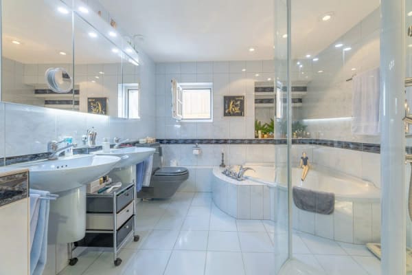 Immobilie in Neerach - 4.5-Zimmer-Maisonette-Wohnung mit Sondernutzungsrecht am Garten - Bild 10