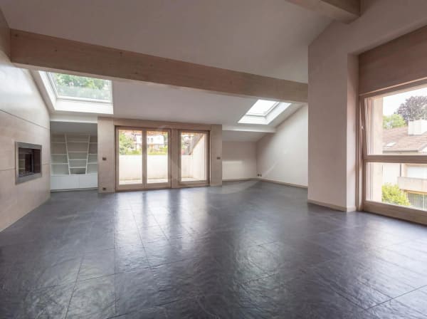 Immobilie in Chêne-bougeries - Élégant Duplex 6 pièces dans une résidence sécurisée à Chêne-Bougeries - Bild 1