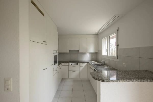 Immobilie in Nesselnbach - Einfamilienhaus nahe Zürich und Zug in ruhigem Quartier - Bild 4