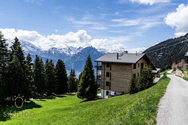 Immobilie in Riederalp - Grosses Studio-Apartment mit unverbaubarem Weitblick in der Aletscharena - Bild 1