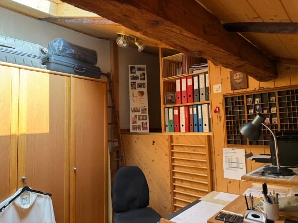 Immobilie in Niederried B. Interlaken - Einzigartiges Zuhause mit Seesicht & Charme - Wohnen, wo andere Ferien machen - Bild 15