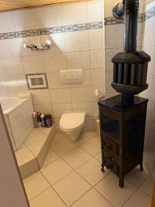 Immobilie in Niederried B. Interlaken - Einzigartiges Zuhause mit Seesicht & Charme - Wohnen, wo andere Ferien machen - Bild 18