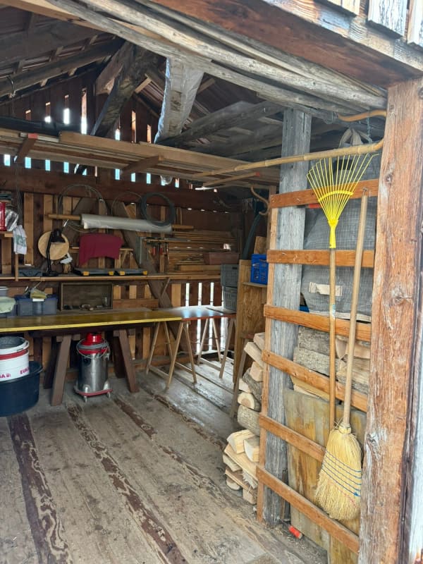 Immobilie in Niederried B. Interlaken - Einzigartiges Zuhause mit Seesicht & Charme - Wohnen, wo andere Ferien machen - Bild 24