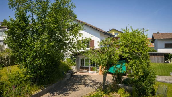 Immobilie in Wilen - BAULANDPARZELLE MIT 6-ZIMMER-EINFAMILIENHAUS AN SONNIGER WOHNLAGE - Bild 2