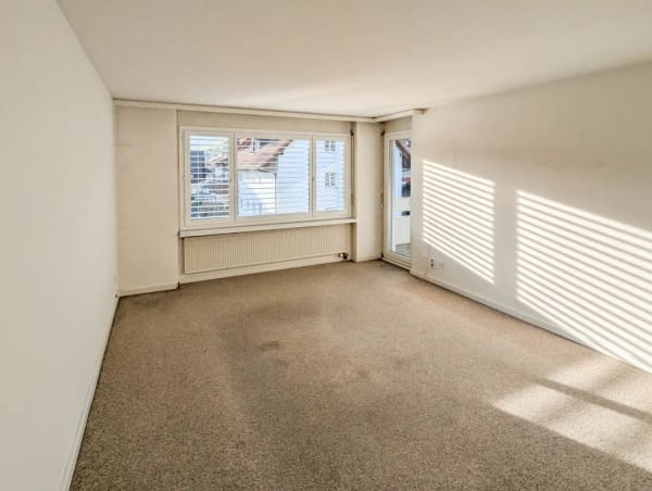 Immobilie in Remigen - 4.5-Zimmer-Wohnung mit Potenzial - Bild 1